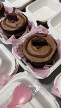 Irresistibles Bento Cakes